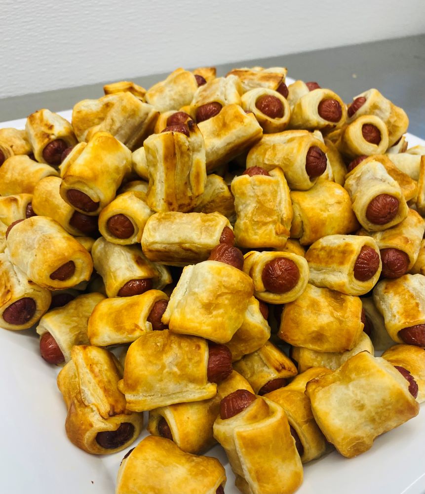 Pigs in a Blanket Hub Grub